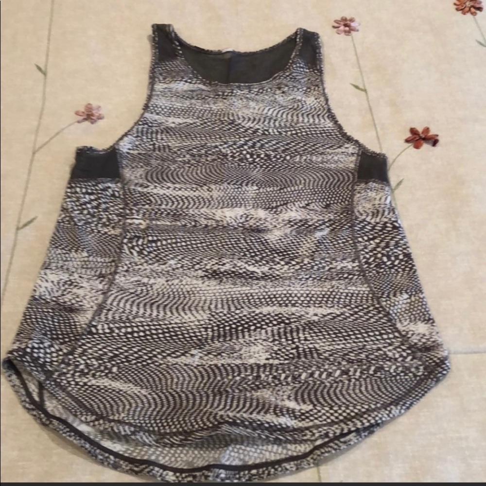 Lululemon Sculpt tank size 2
